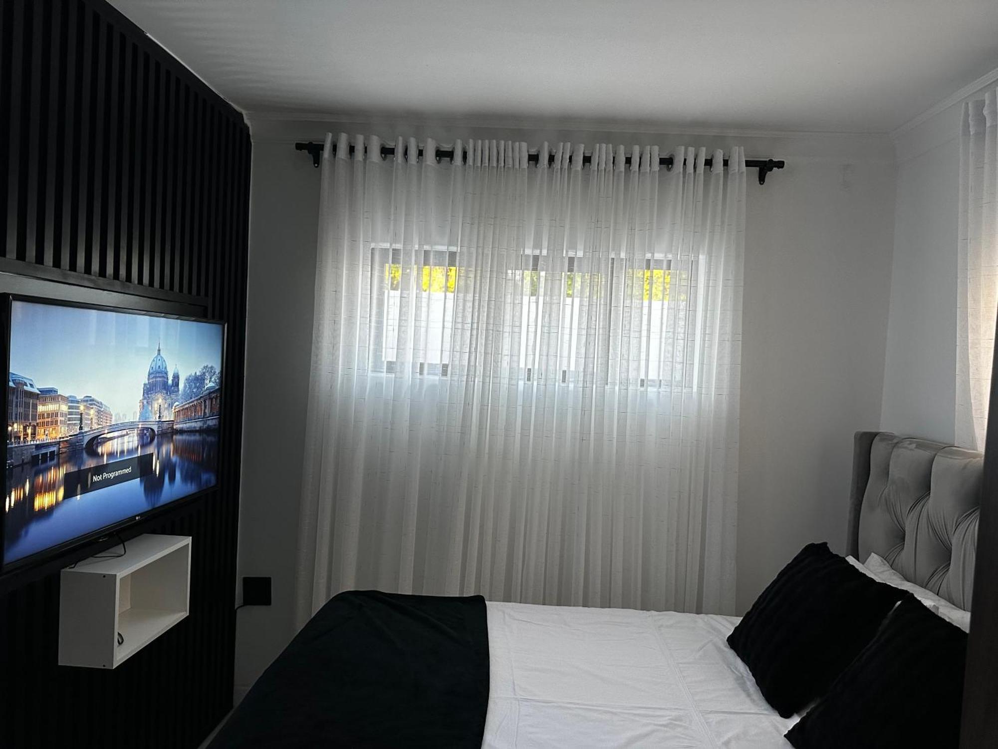 Nicky'S Guest House Roodepoort Buitenkant foto